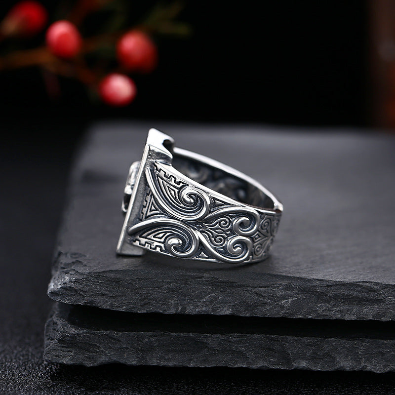 Dead Man's Hand Ring