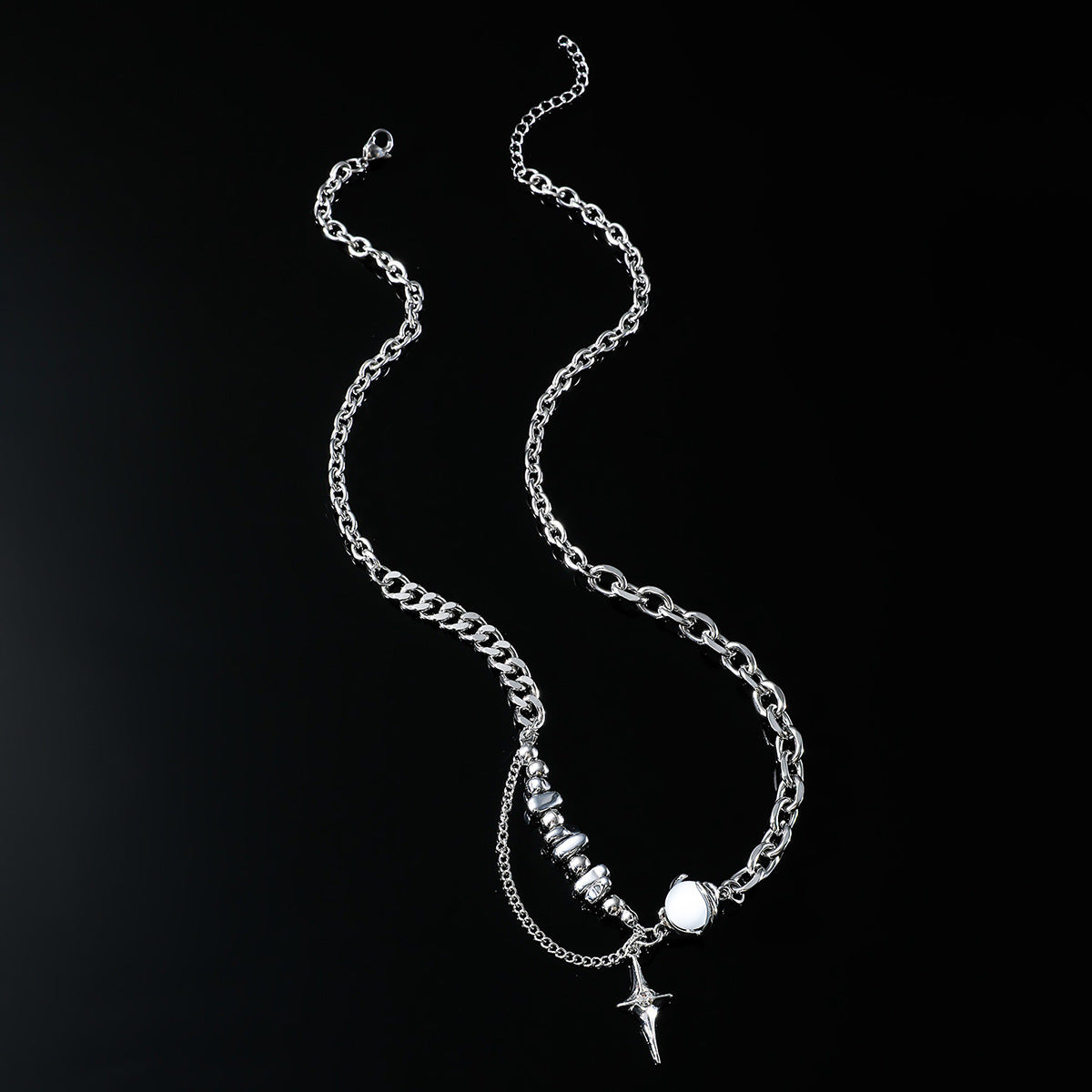 Cross Spike Layer Chain