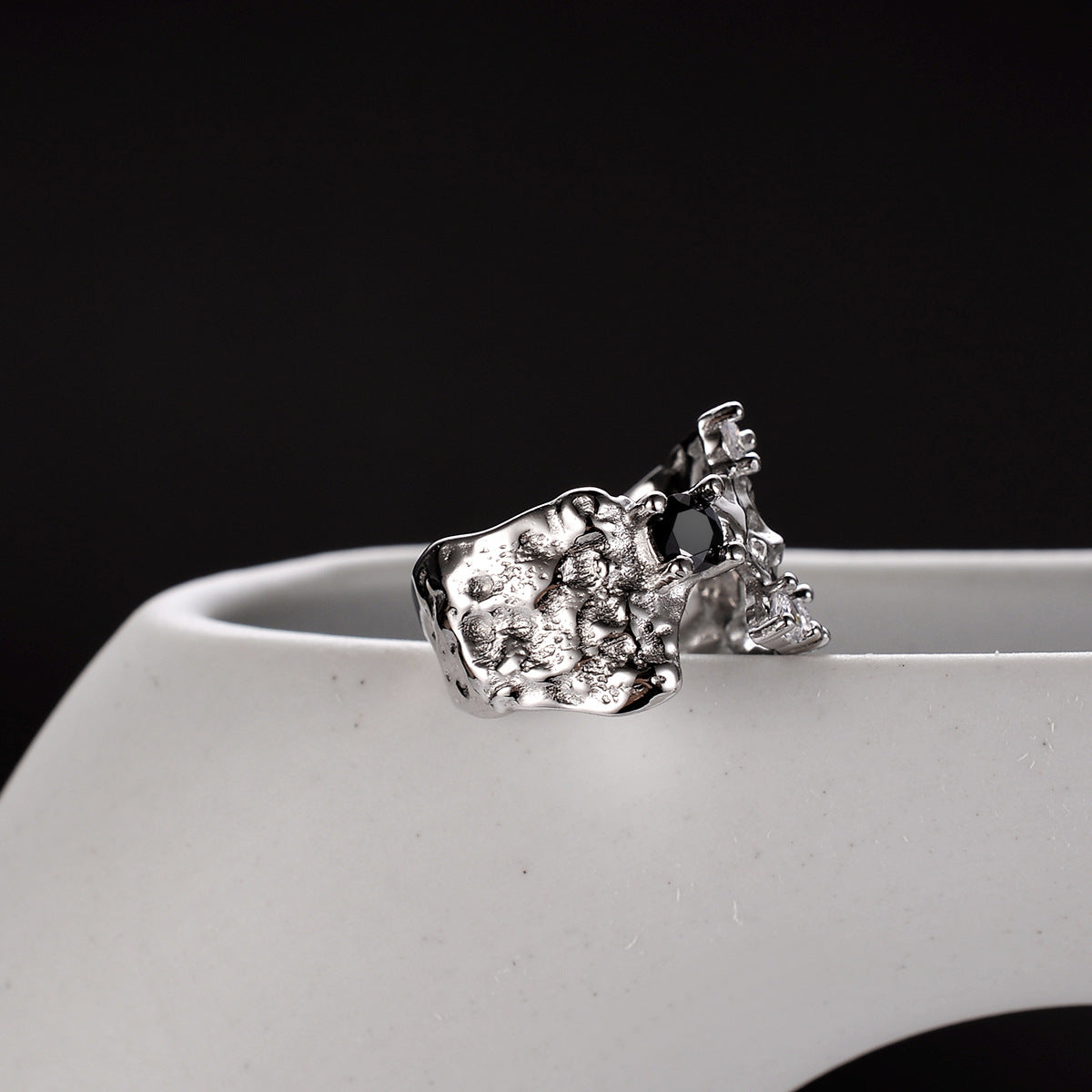 Molten Skull Ring